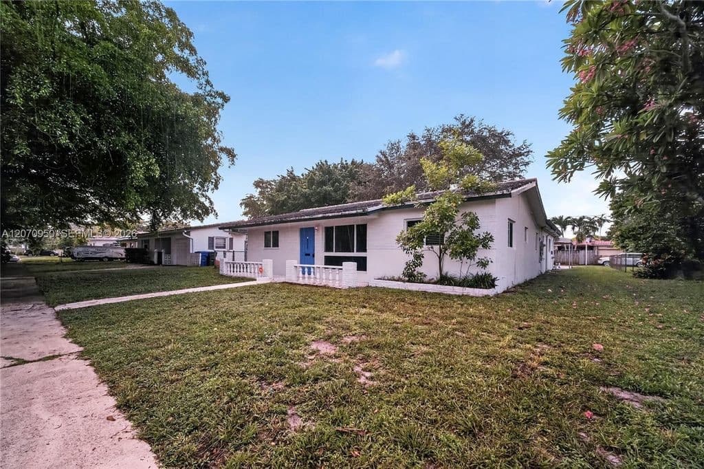 3+1 Müstakil ev — 4300 Harrison St