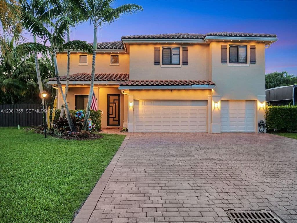 6-bedroom Single-Family Home — 2150 NW 16th Pl