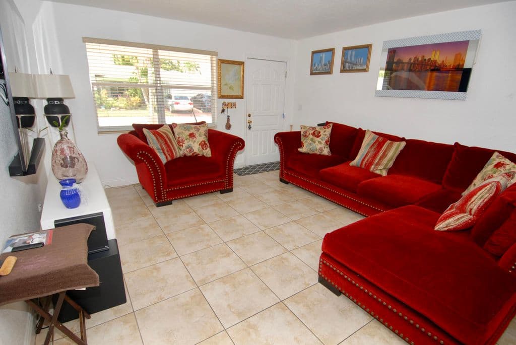 2-bedroom Single-Family Home — 6875 NW 17TH Court