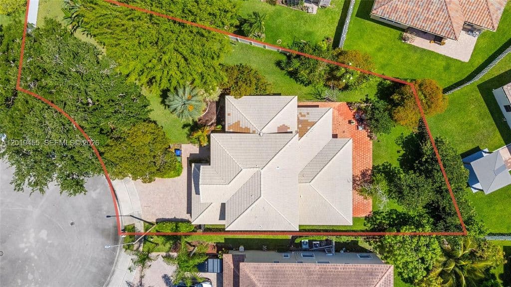 4-bedroom Single-Family Home — 17047 NW 16th St