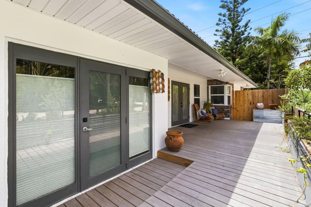 3-bedroom Single-Family Home — 1400 NE 17th Avenue
