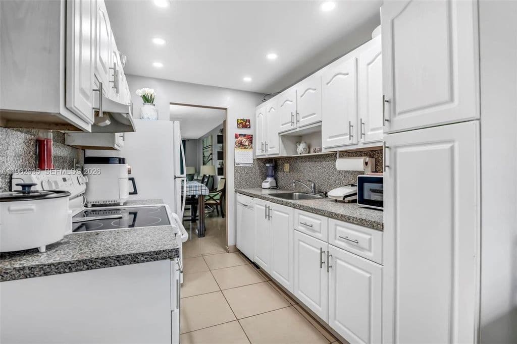 2+1 Condo — 2649 NW 48th Ter APT 130