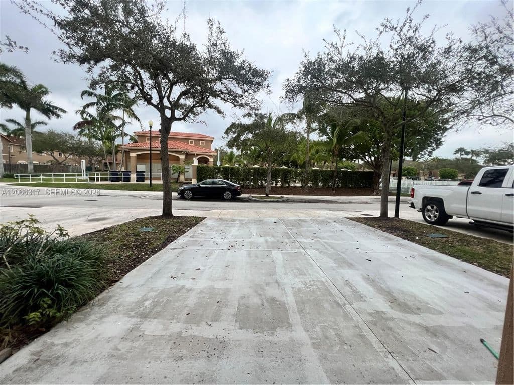 3-bedroom Property — 8564 SW 214th Way
