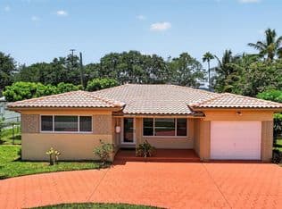 3-bedroom Single-Family Home — 206 N 32nd Ave, Hollywood, 33021