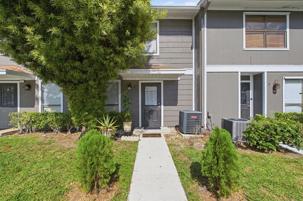 2-bedroom Property — 799 HILL Drive #E