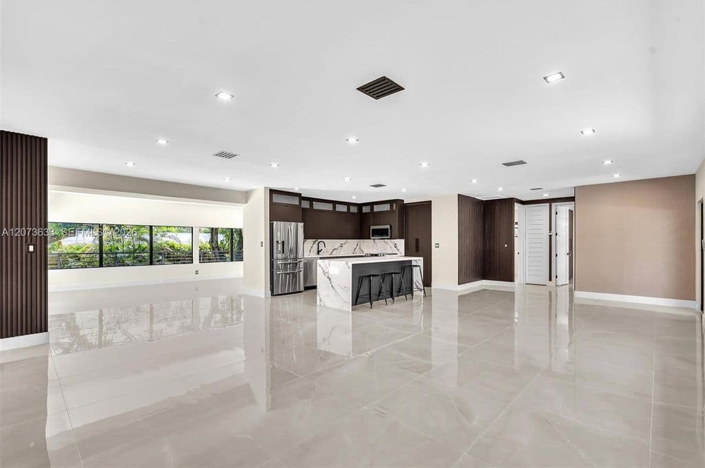 3+1 Müstakil ev — 7920 SW 132nd St