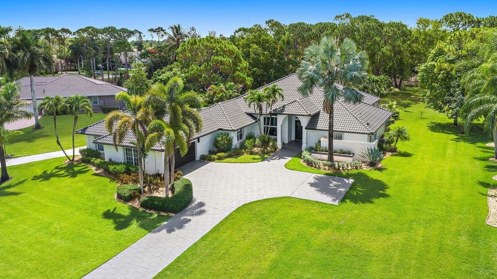 5+1 Müstakil ev — 11842 Keswick Way