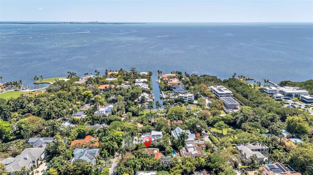5+1 Müstakil ev — 3462 N Moorings Way