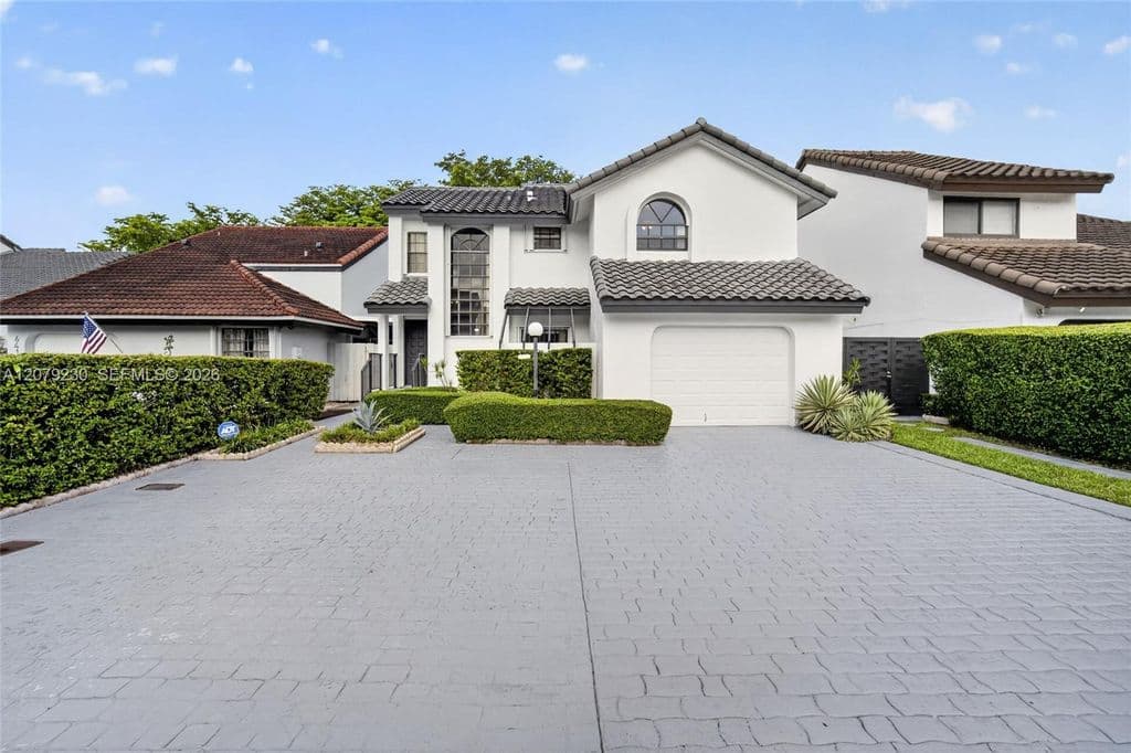 4+1 Müstakil ev — 6328 SW 127th Pl