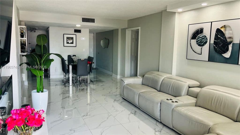 3-bedroom Condo — 14250 SW 62nd St APT 319