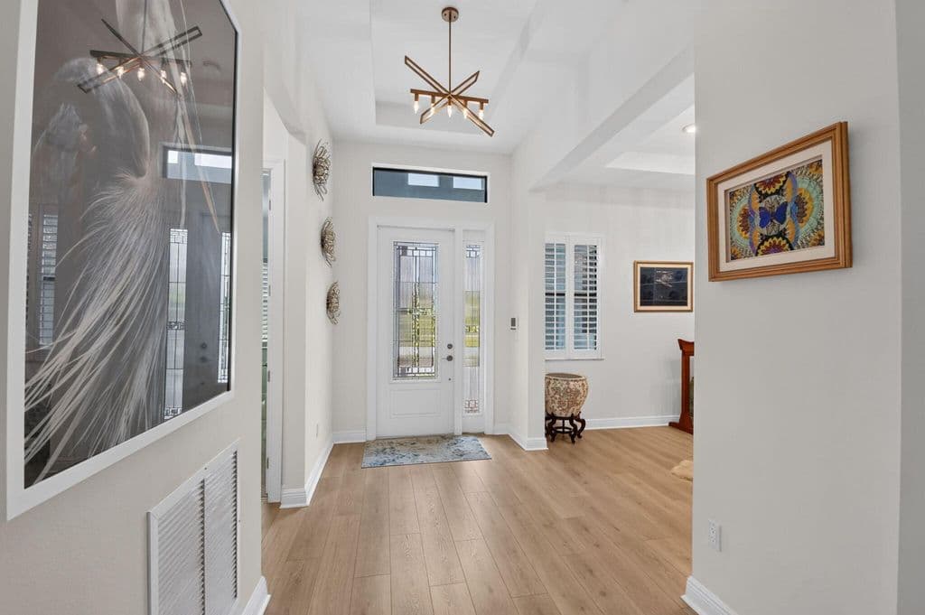 3-bedroom Single-Family Home — 15745 Cresswind Place