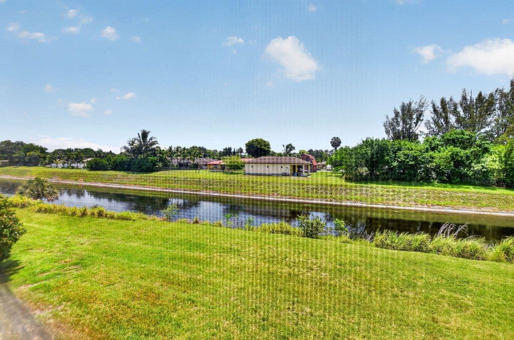 2-bedroom Condo — 9826 Marina Boulevard #1029