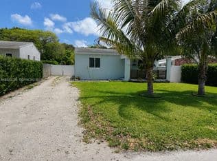 2-bedroom Single-Family Home — 2726 Taylor St, Hollywood, 33020