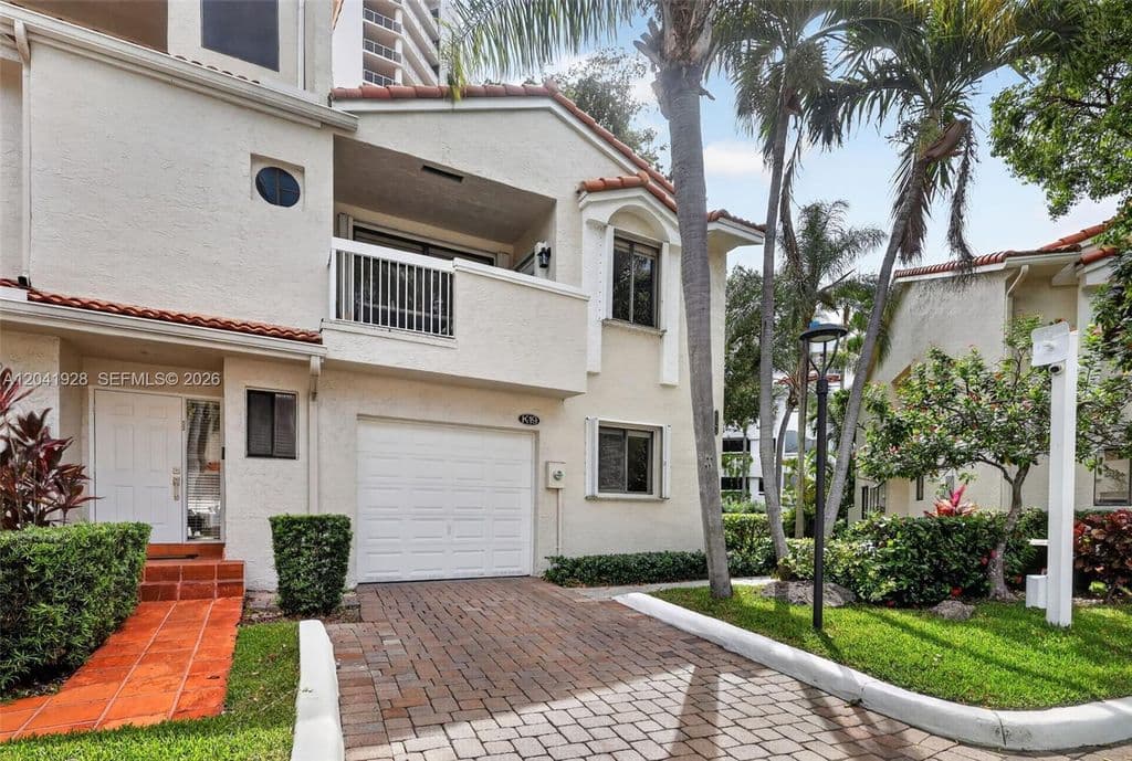 4+1 Mülk — 21391 Marina Cove Cir APT 19-K