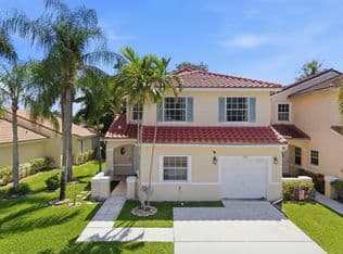 3+1 Townhouse — 7098 Burgess Drive, Lake Worth, 33467