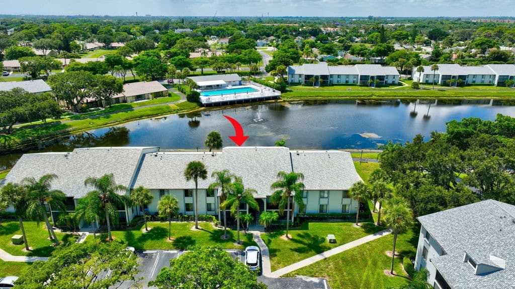 2+1 Condo — 1010 Green Pine Boulevard #F2