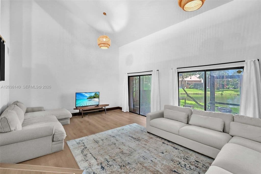 2-bedroom Property — 4171 SW 85th Ave