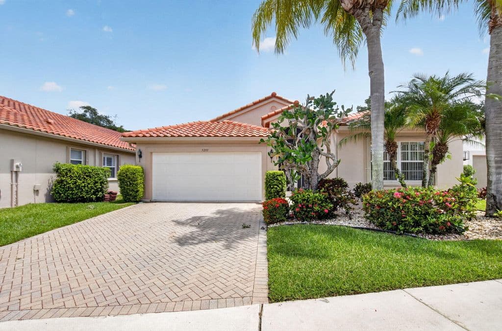 3+1 Müstakil ev — 5293 Grey Birch Lane
