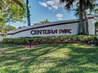 3-bedroom Townhouse — 2242 NW 39TH Avenue, Pompano Beach, 33066