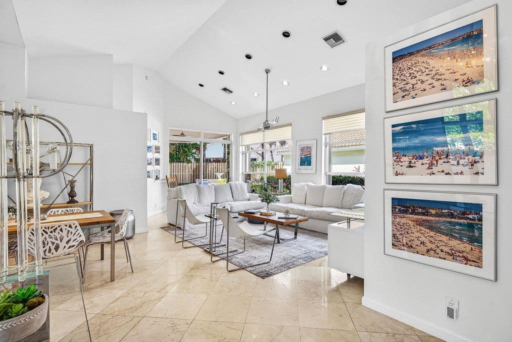 3-bedroom Single-Family Home — 6601 NW 26th Way
