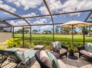 3-bedroom Townhouse — 525 Prestwick Circle, Palm Beach Gardens, 33418