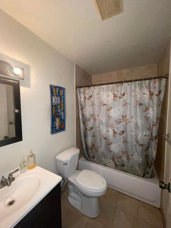 3+1 Müstakil ev — 7241 SW 137TH Court