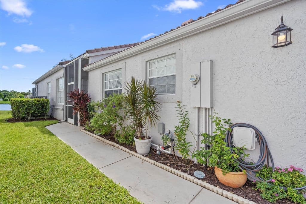3+1 Müstakil ev — 7865 Rockport Circle