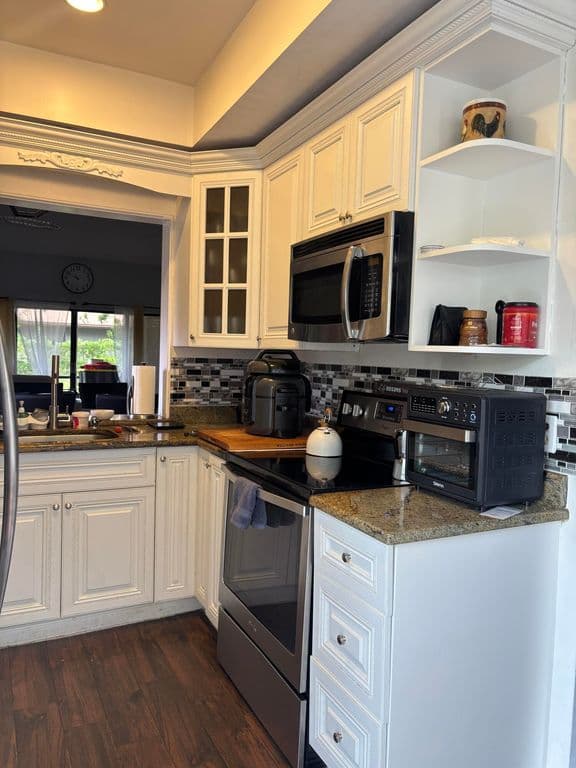 2-bedroom Single-Family Home — 7551 CAESAR Street #A