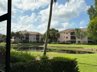2-bedroom Condo — 4101 Coral Tree Circle #117, Coconut Creek, 33073