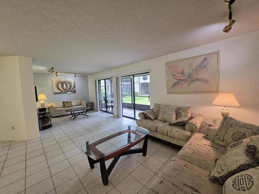2-bedroom Condo — 9895 N BELFORT Circle #110