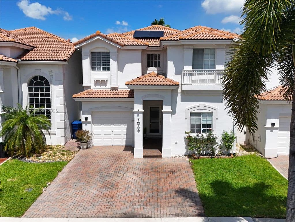 3-bedroom Property — 7086 NW 116th Ct
