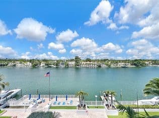 1+1 Condo — 5700 Collins Ave APT 5J, Miami Beach, 33140