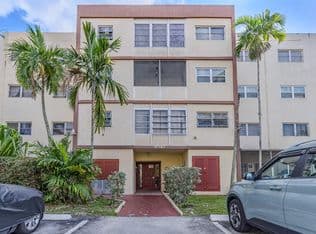 2-bedroom Condo — 4047 NW 16TH Street #307, Fort Lauderdale, 33313