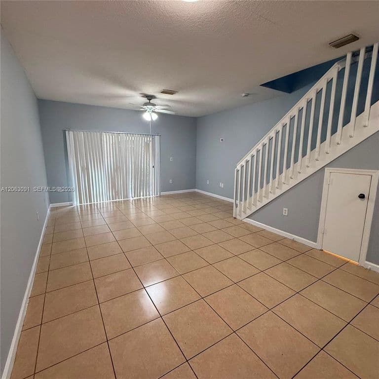 2-bedroom Property — 8811 S Isles Cir #8811