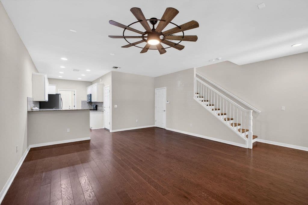3+1 Mülk — 1126 Dakota Drive