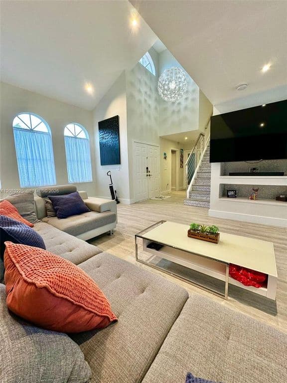 4+1 Müstakil ev — 8224 SW 163rd Ct