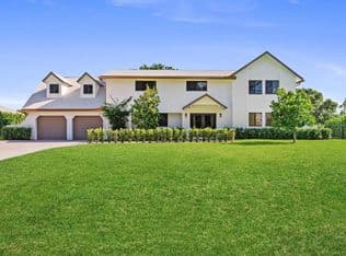 6-bedroom Single-Family Home — 4456 Hickory Drive, Palm Beach Gardens, 33418