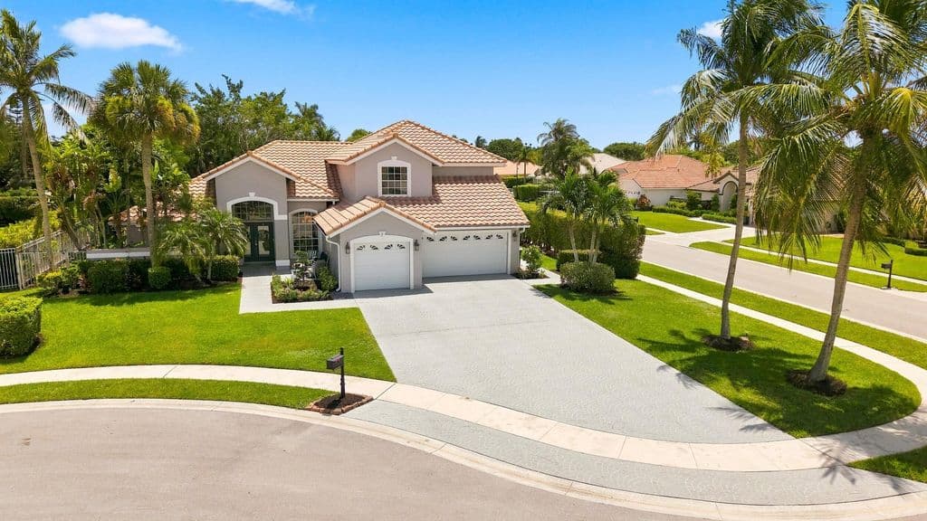 5-bedroom Single-Family Home — 20369 HACIENDA Court