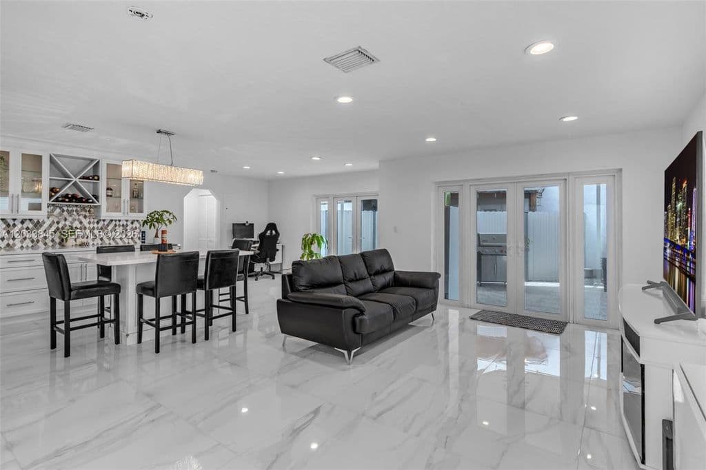 4-bedroom Single-Family Home — 979 NW 126th Path