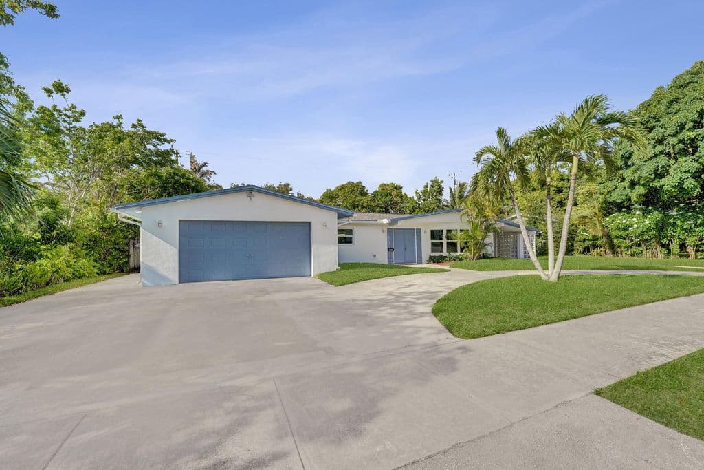 3-bedroom Single-Family Home — 3330 SW 18TH Street