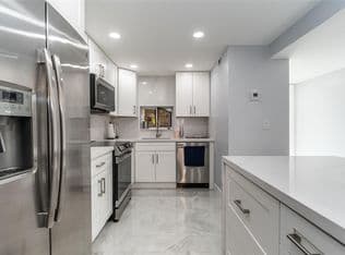 2+1 Condo — 9523 S Hollybrook Lake Drive #102, Hollywood, 33025