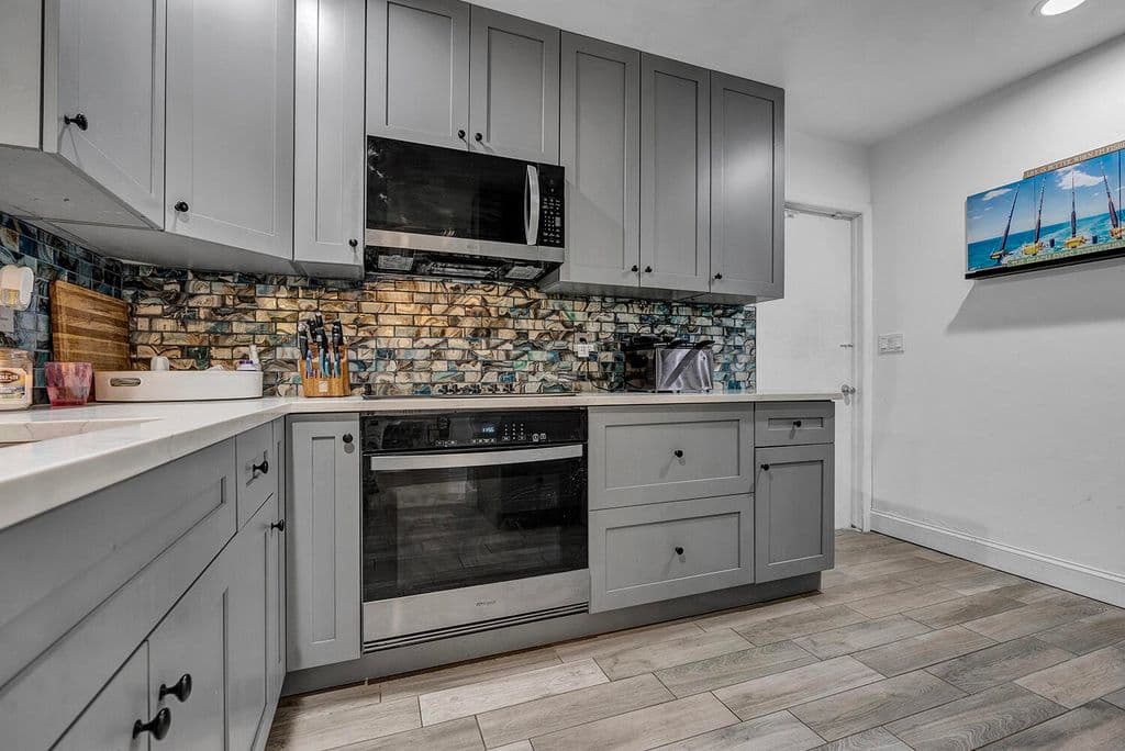 3-bedroom Single-Family Home — 9544 Richmond Circle