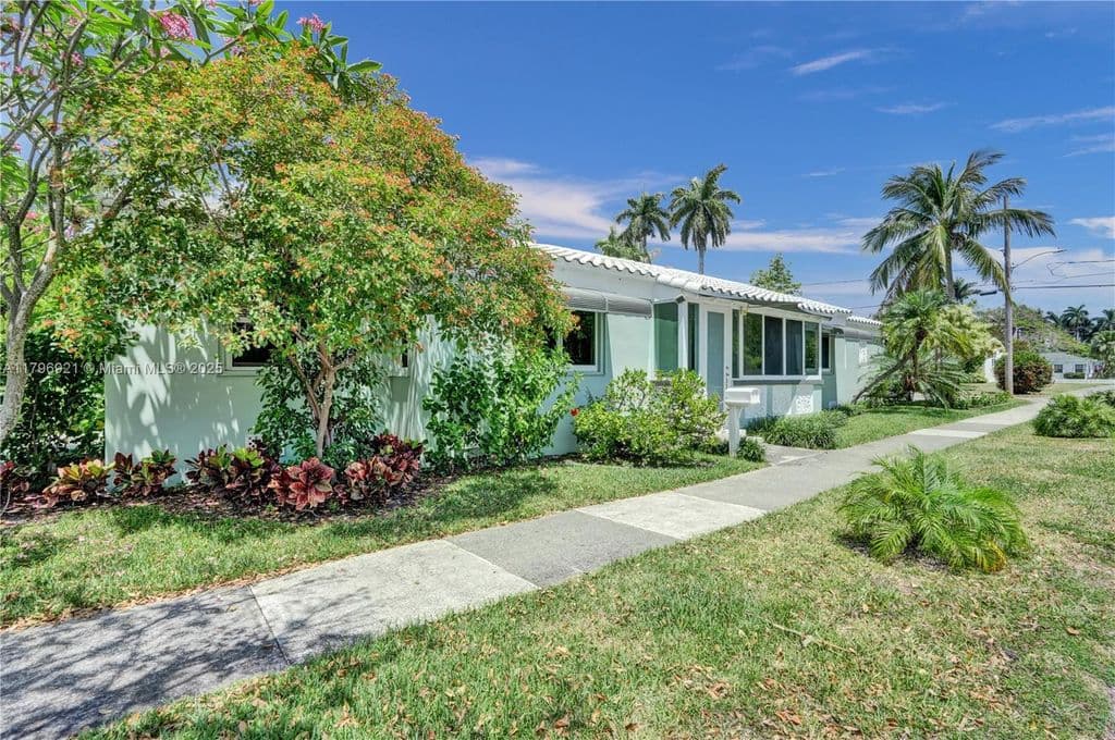 3+1 Müstakil ev — 326 S 14th Ave