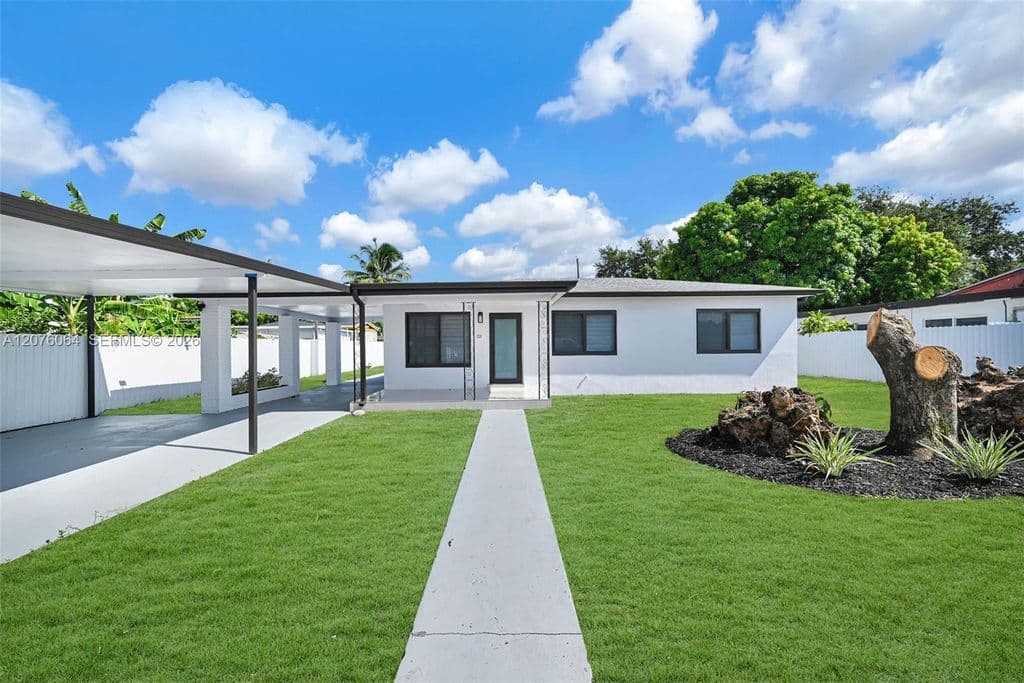 4+1 Müstakil ev — 721 Atlantic Ave