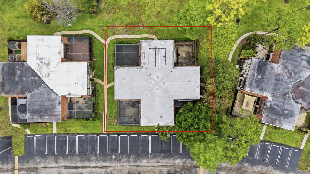 3-bedroom Property — 105 Weybridge Circle #A