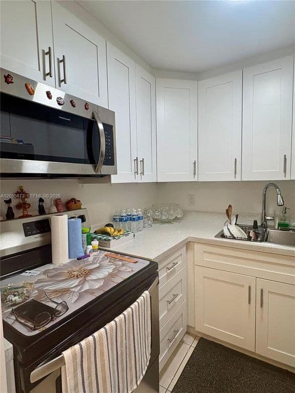 1+1 Condo — 5050 NW 7th St APT 309