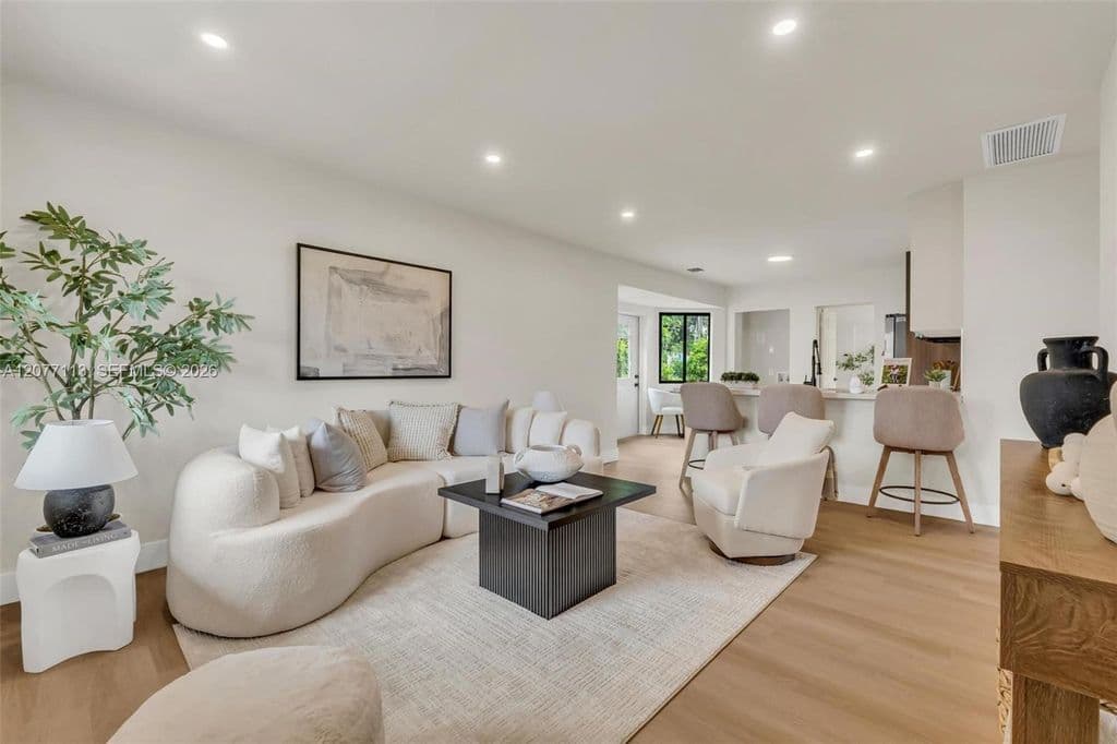 3+1 Müstakil ev — 2651 Fletcher Ct