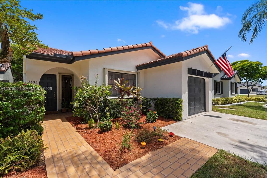 3-bedroom Single-Family Home — 6633 NW 176th Ter