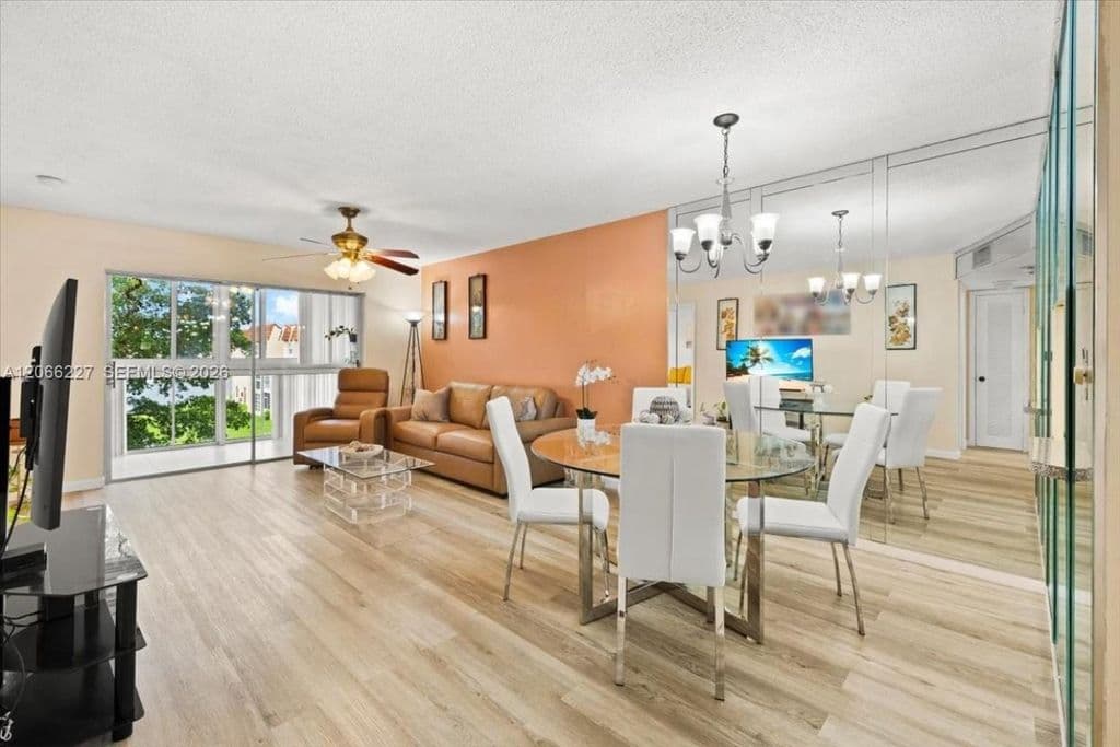 2-bedroom Condo — 2911 N Pine Island Rd APT 311