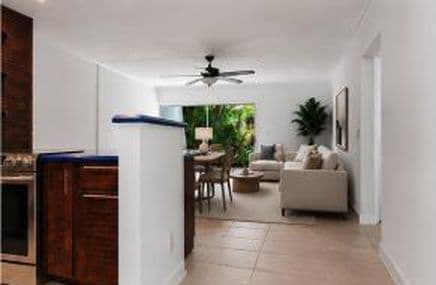 2+1 Condo — 725 Hummingbird Way #111